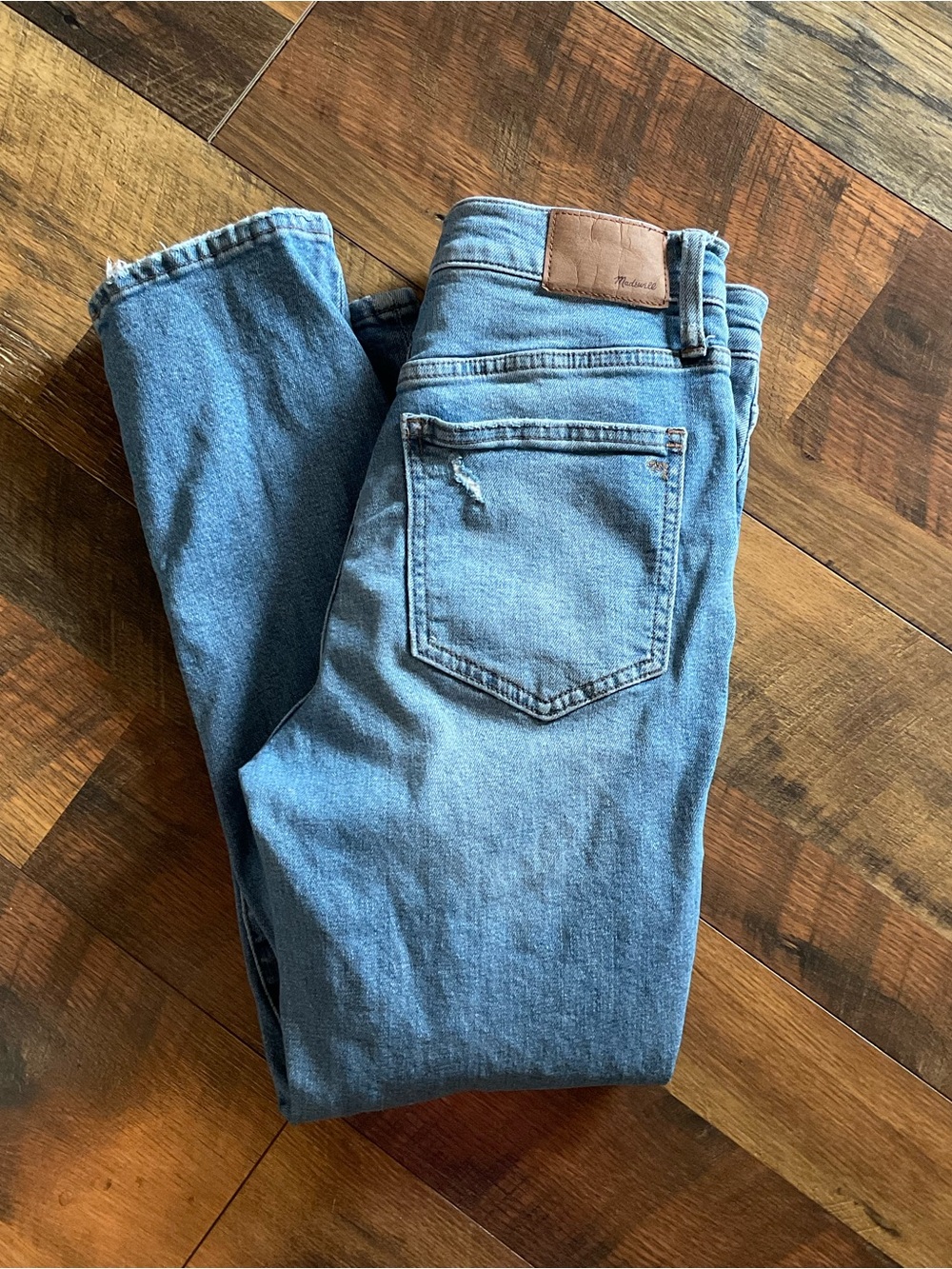 Madewell The Perfect Vintage Jean Ripped 26P